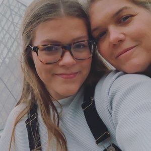 Meet your Posher, Abby